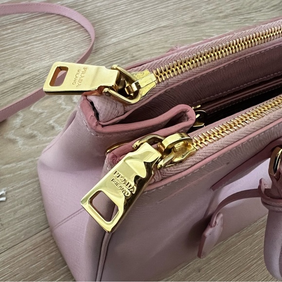 PRADA Prada Saffiano Lux Orchidea Medium Double Zip Tote Bag - Picture 13 of 16